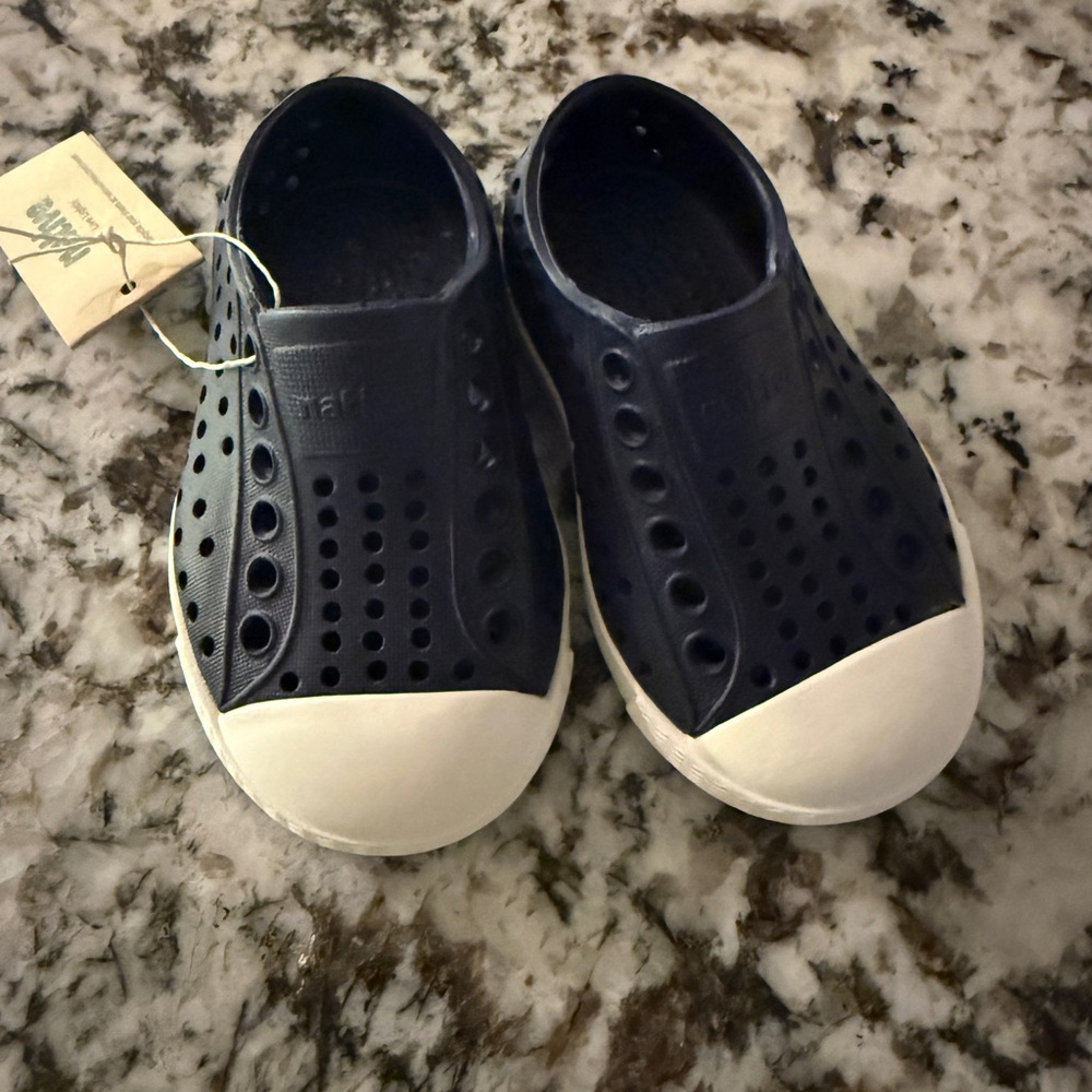 Native Kids Navy and White Water Shoes